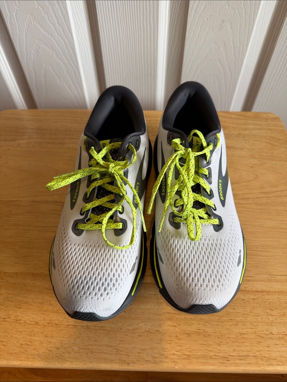 Brooks Women’s White and Neon Yellow Lace-Up Running Sneakers